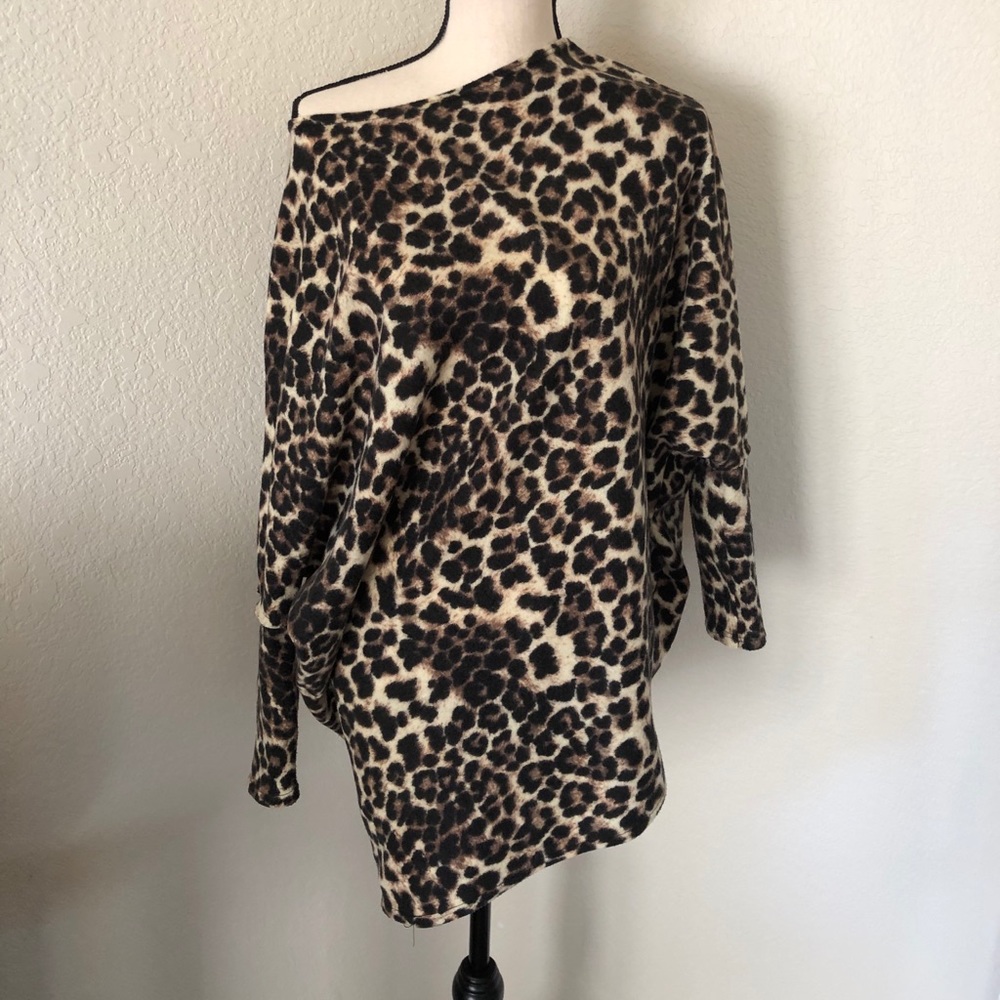 Watermelon Gorgeous Leopard Top
